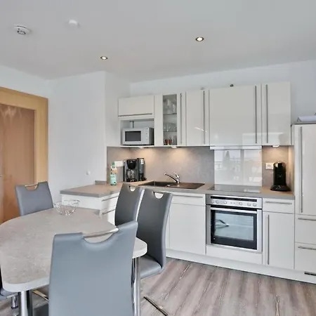 Admiralsgarten, Ag10b Apartman *